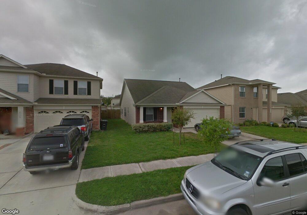 9334 Garfield Park Ln, Houston, TX 77075 - photo 1