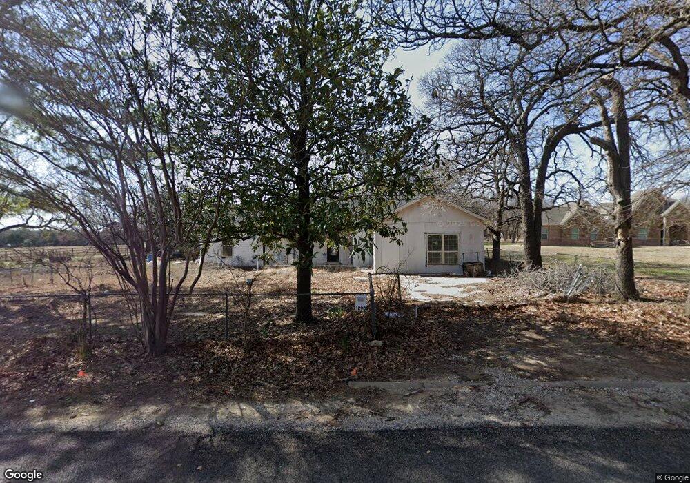 1290 N Cardinal Rd, Azle, TX 76020 - photo 1