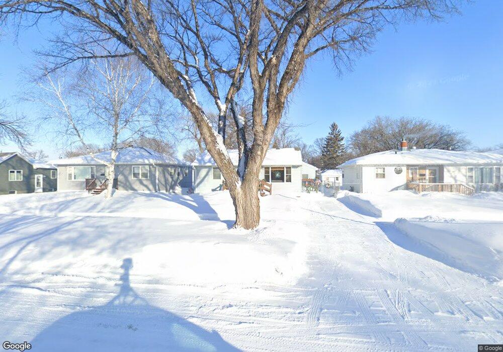 1813 6th Ave S, Fargo, ND 58103 - photo 1