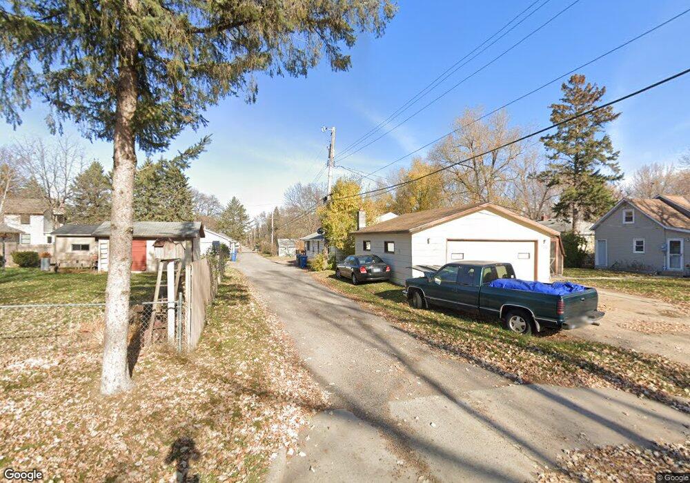 721 Broadway Ave S, Sauk Rapids, MN 56379 - photo 1