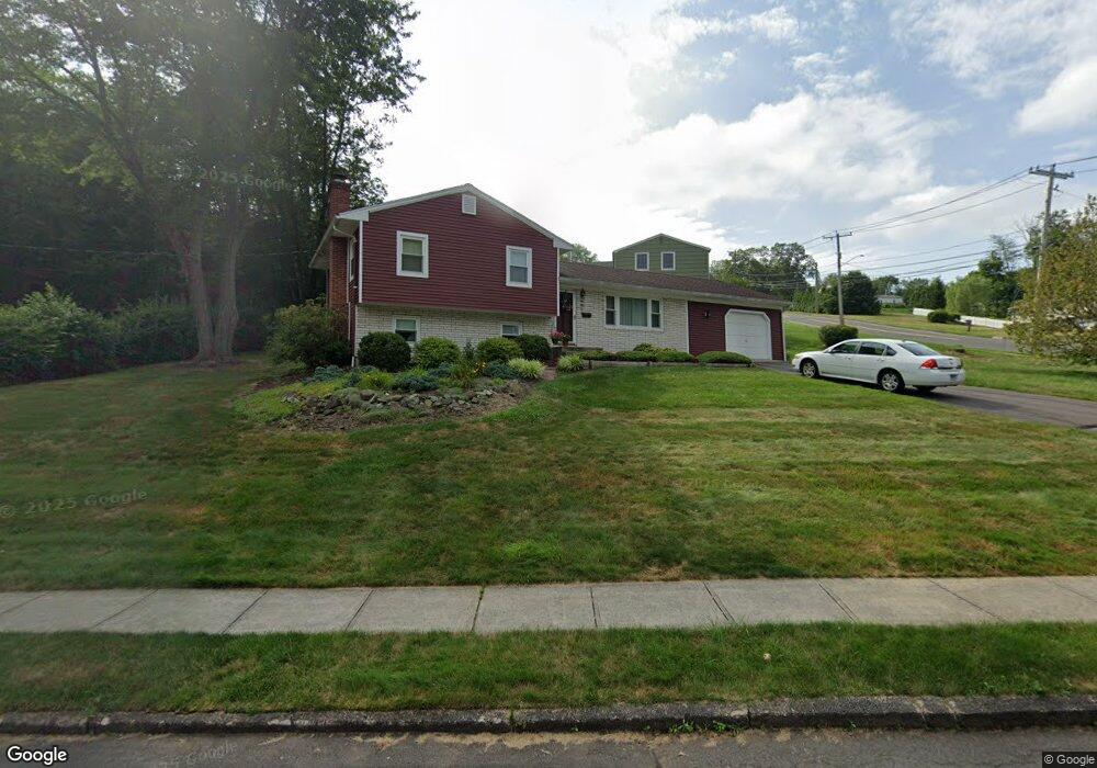 2 Bayberry Dr, Wallingford, CT 06492 - photo 1