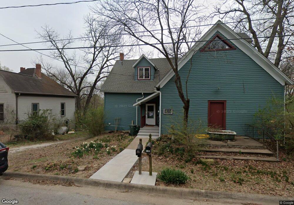 25 E South St, Fayetteville, AR 72701 - photo 1