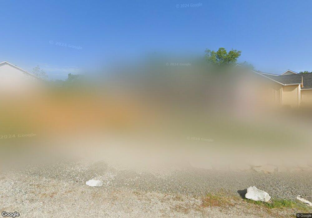 535 S Loop Rd, Jacksonville, OR 97530 - photo 1