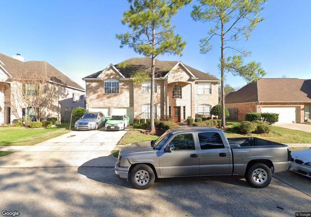 5101 Jolie Dr, Pearland, TX 77584 - photo 1