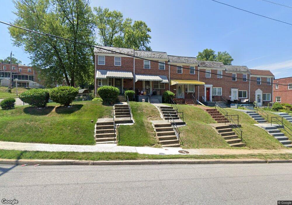 1102 Cooks Ln, Baltimore, MD 21229 - photo 1