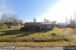 92 College St, Kite, GA 31049