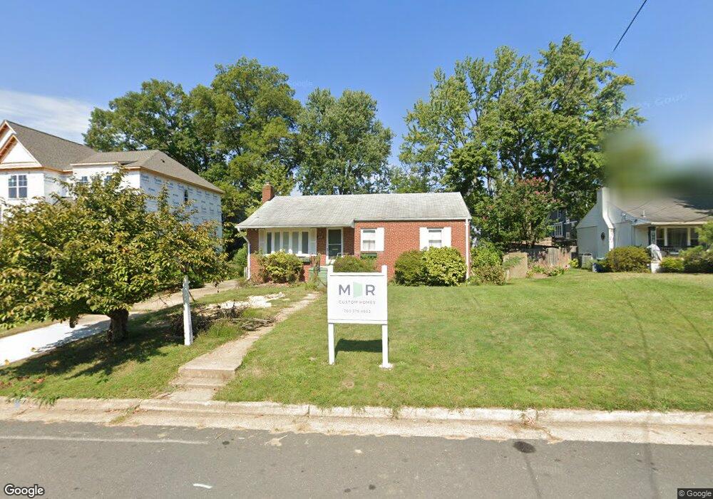 6518 32nd St, Falls Church, VA 22046 - photo 1