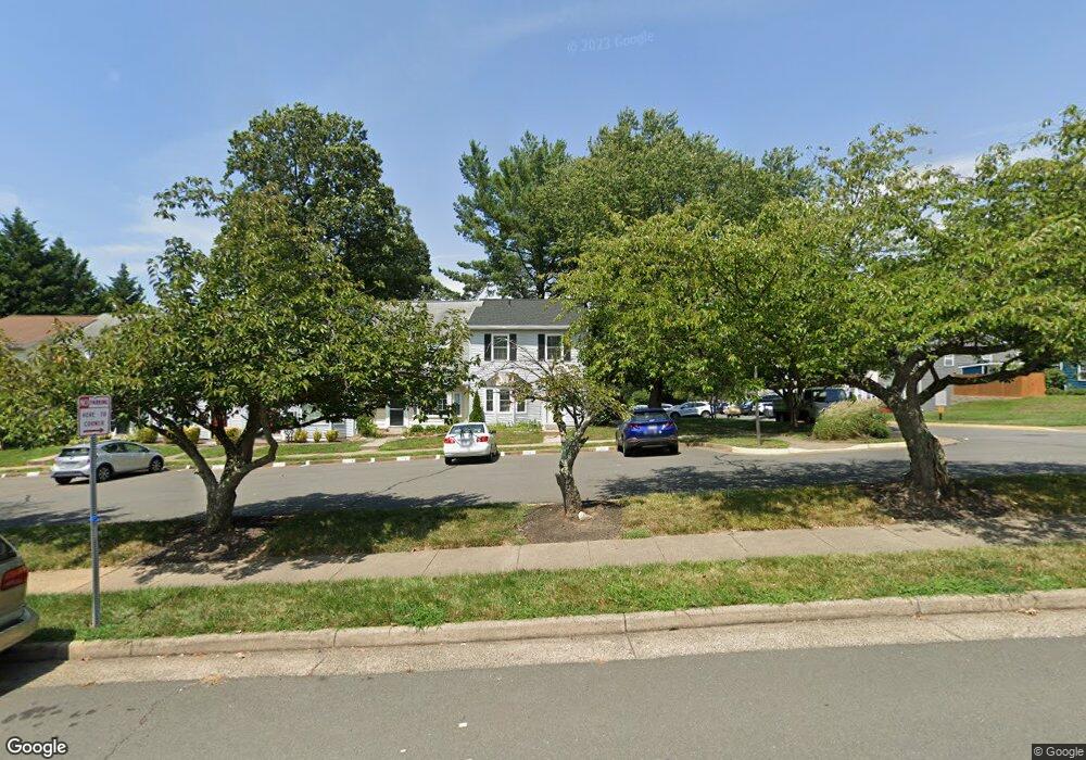 6050 Selwood Place, Springfield, VA 22152 - photo 1