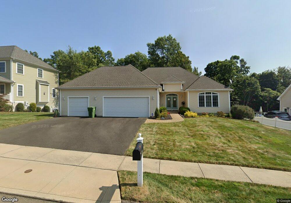 66 Knoll Ridge Ct, Middletown, CT 06457 - photo 1