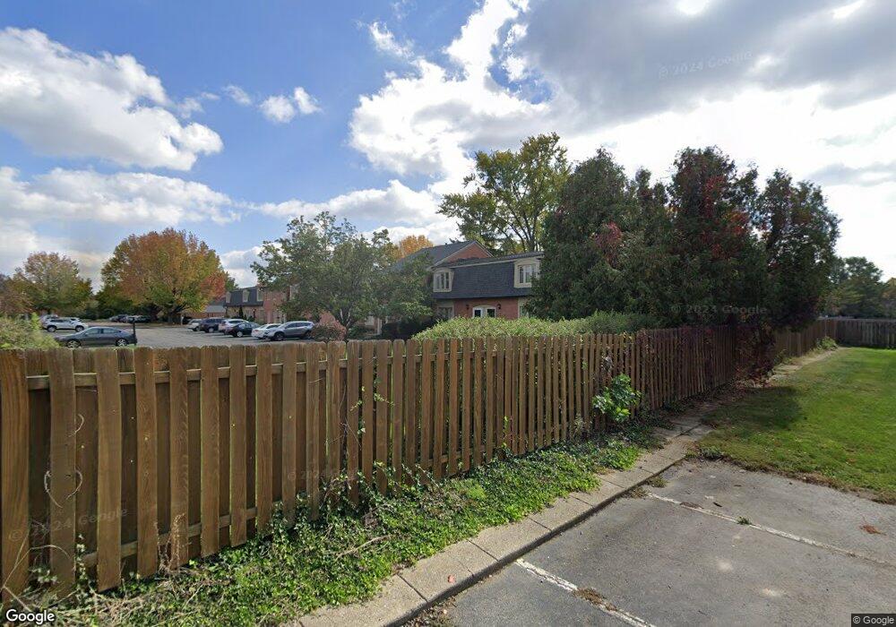 1157 Canterbury Square S unit M, 1157, Indianapolis, IN 46260 - photo 1