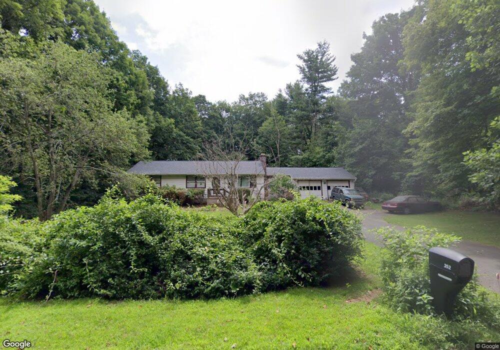 352 Grieb Rd, Wallingford, CT 06492 - photo 1