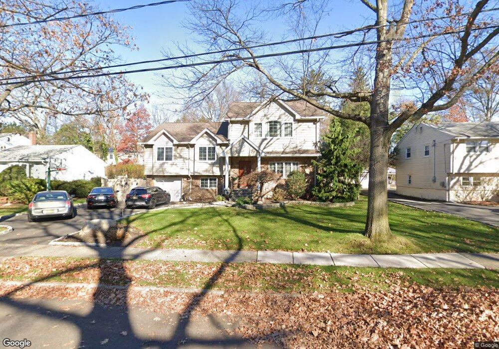 55 Jay Dr, Paramus, NJ 07652 - photo 1