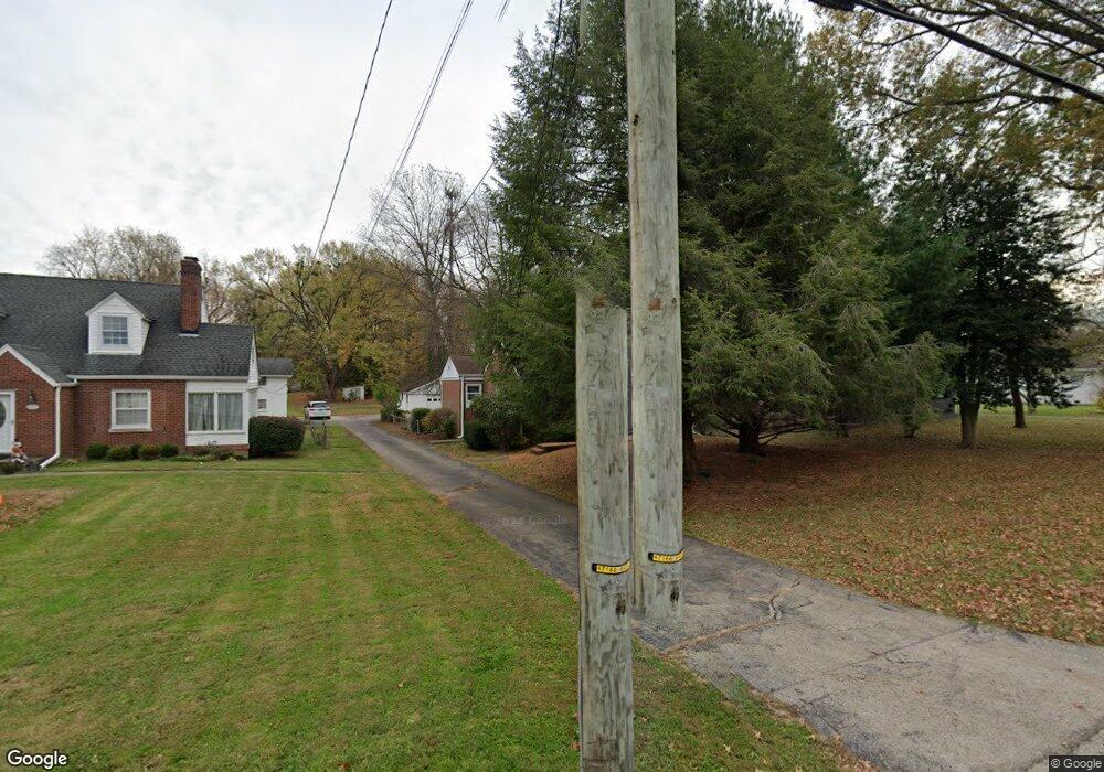 8418 Hudson Ln, Louisville, KY 40291 - photo 1