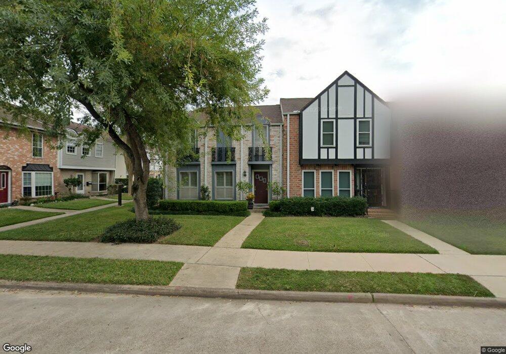 1312 Country Place Dr, Houston, TX 77079 - photo 1