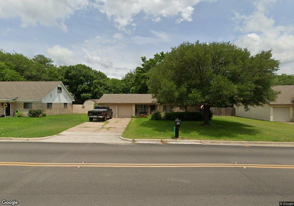 3308 Old Robinson Rd, Waco, TX 76706 - photo 1