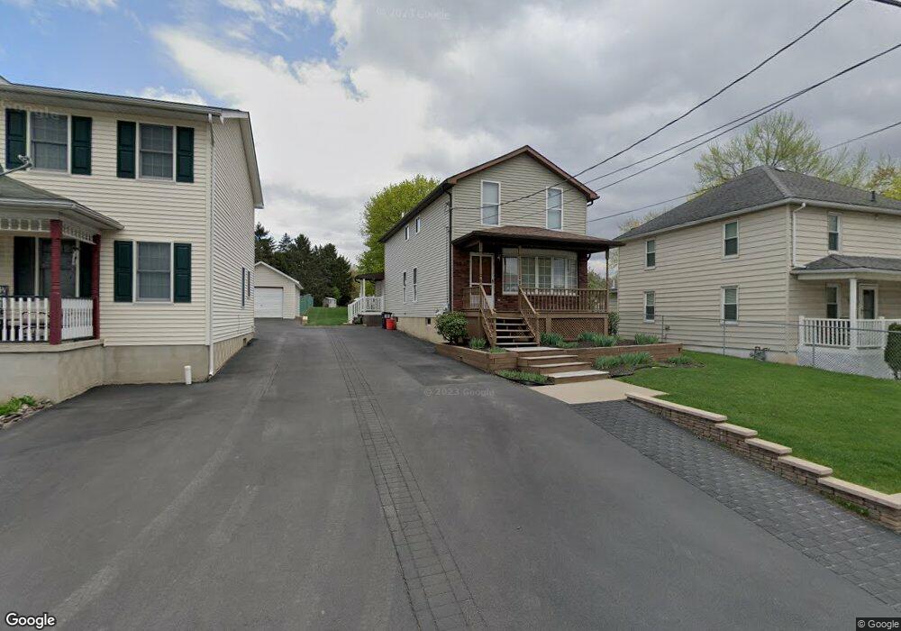 28 Mitchell St, Pittston, PA 18640 - photo 1