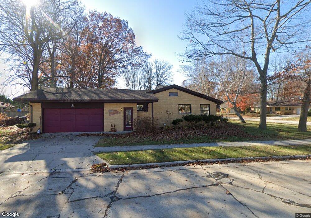 1437 Arden Ln, Manitowoc, WI 54220 - photo 1