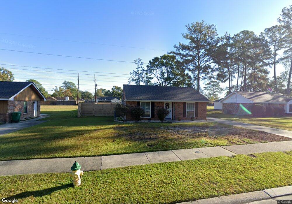 338 Mapleleaf Dr, Slidell, LA 70458 - photo 1