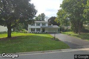 26W271 Blackhawk Dr, Wheaton, IL 60189