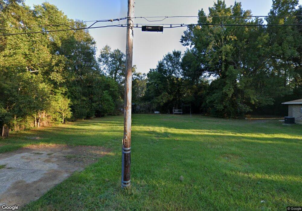 1107 Baylous St, Picayune, MS 39466 - photo 1