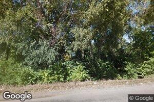704 S River St, Chamberlain, SD 57325