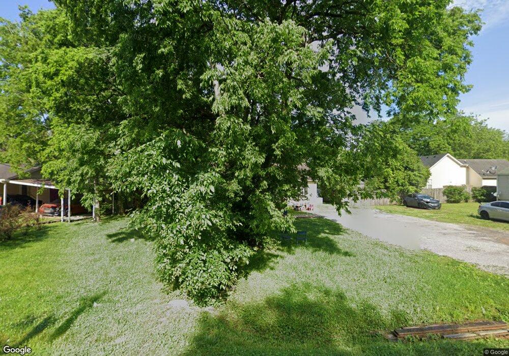 1903 Springdale Ave, Shelbyville, TN 37160 - photo 1