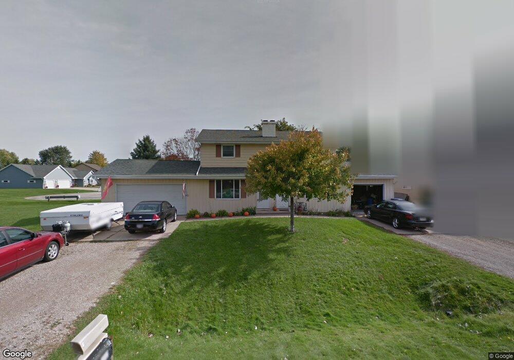 3410 N Gillett St, Appleton, WI 54914 - photo 1