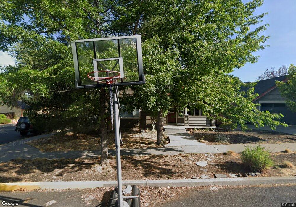 588 SW Hillwood Ct, Bend, OR 97702 - photo 1