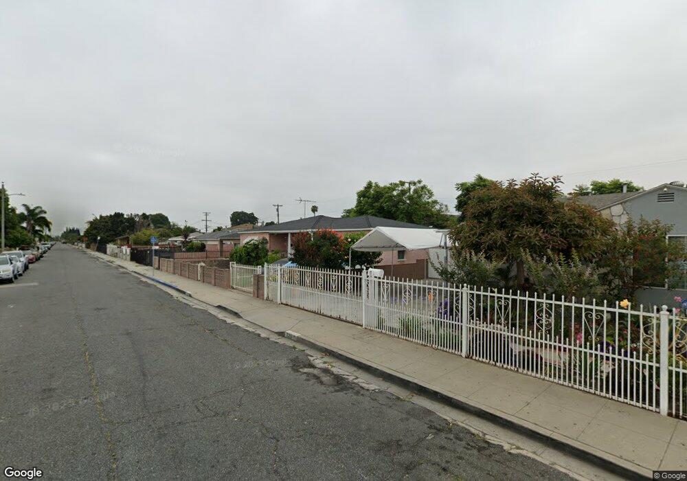 724 W Plum St, Compton, CA 90222 - photo 1