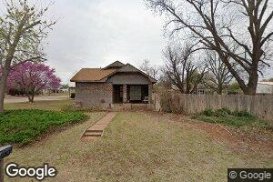 221 S 4th St, Canute, OK 73626