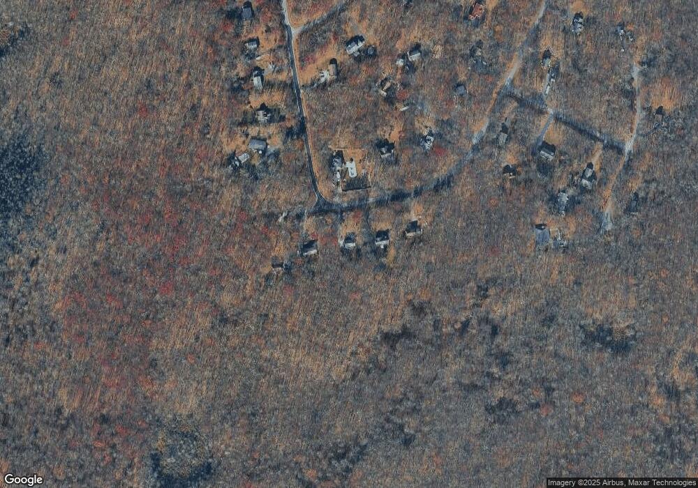 256 Locust Dr, Milford, PA 18337 - photo 1