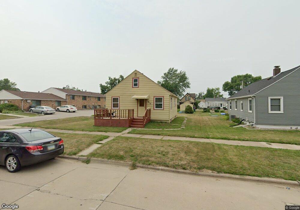 1616 L St SW, Cedar Rapids, IA 52404 - photo 1