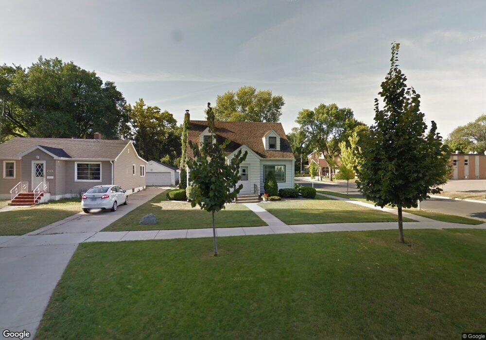 1544 6th Ave S, Fargo, ND 58103 - photo 1