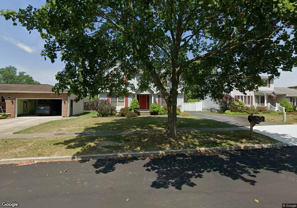 1032 Castlebar Dr, North Tonawanda, NY 14120 - photo 1