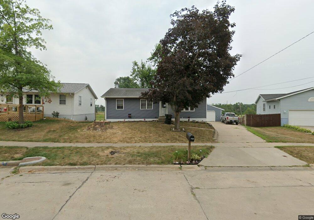 3231 Tamara Dr SW, Cedar Rapids, IA 52404 - photo 1