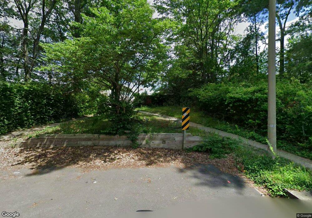 4802 Gadsen Dr, Fairfax, VA 22032 - photo 1