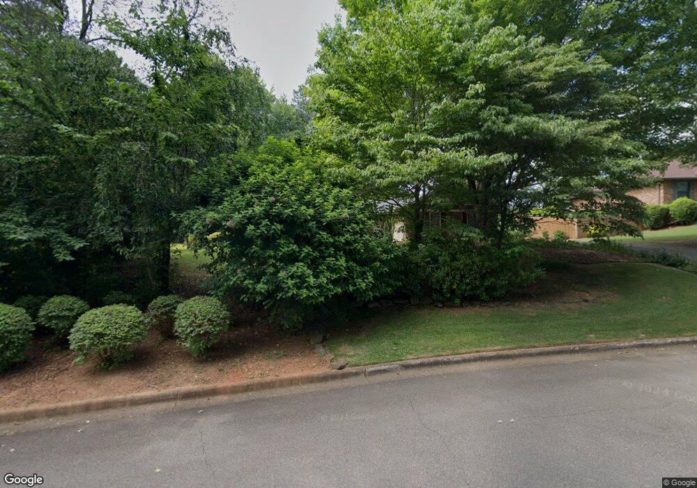 135 Oak Knoll Way, Roswell, GA 30075 - photo 1
