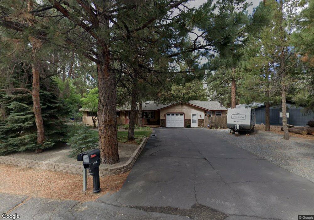 19734 Nugget Ave, Bend, OR 97702 - photo 1