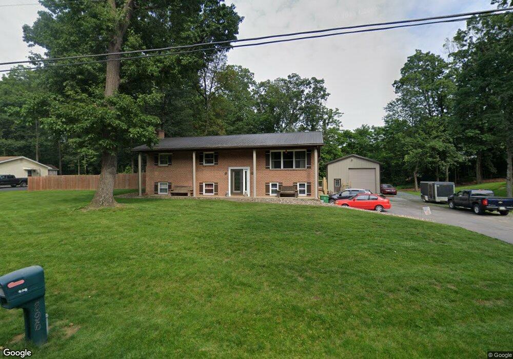 896 Forest Rd, Chambersburg, PA 17202 - photo 1