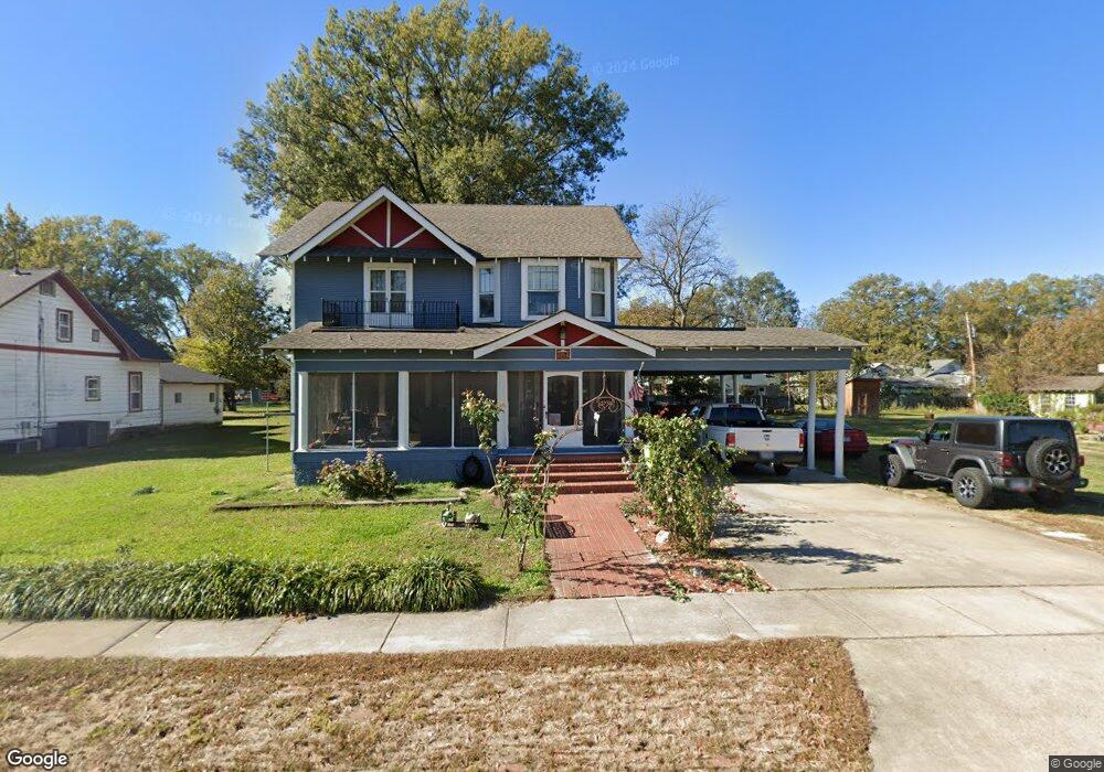 808 S Maple St, Stuttgart, AR 72160 - photo 1