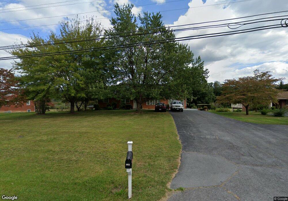 1052 Mt Torrey Rd, Lyndhurst, VA 22952 - photo 1