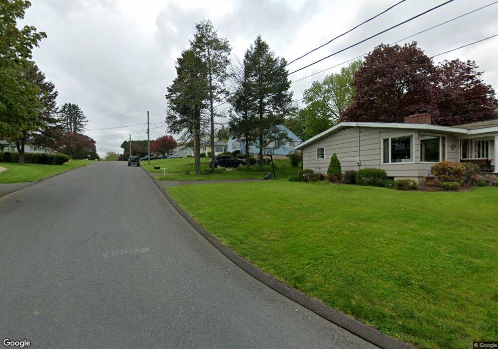 57 Meadow Lake Dr, Wolcott, CT 06716 - photo 1