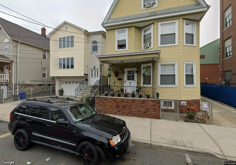 424 William St unit 3, Harrison, NJ 07029 - photo 1