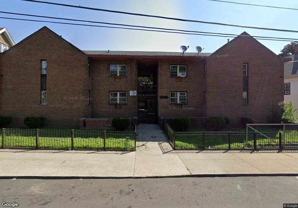 240 Oak St unit 12, Bridge Port, CT 06604 - photo 1