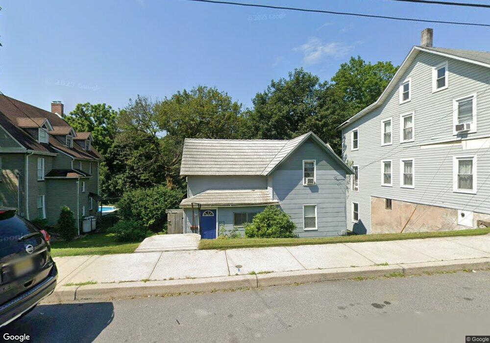 17 W Front St, Jim Thorpe, PA 18229 - photo 1