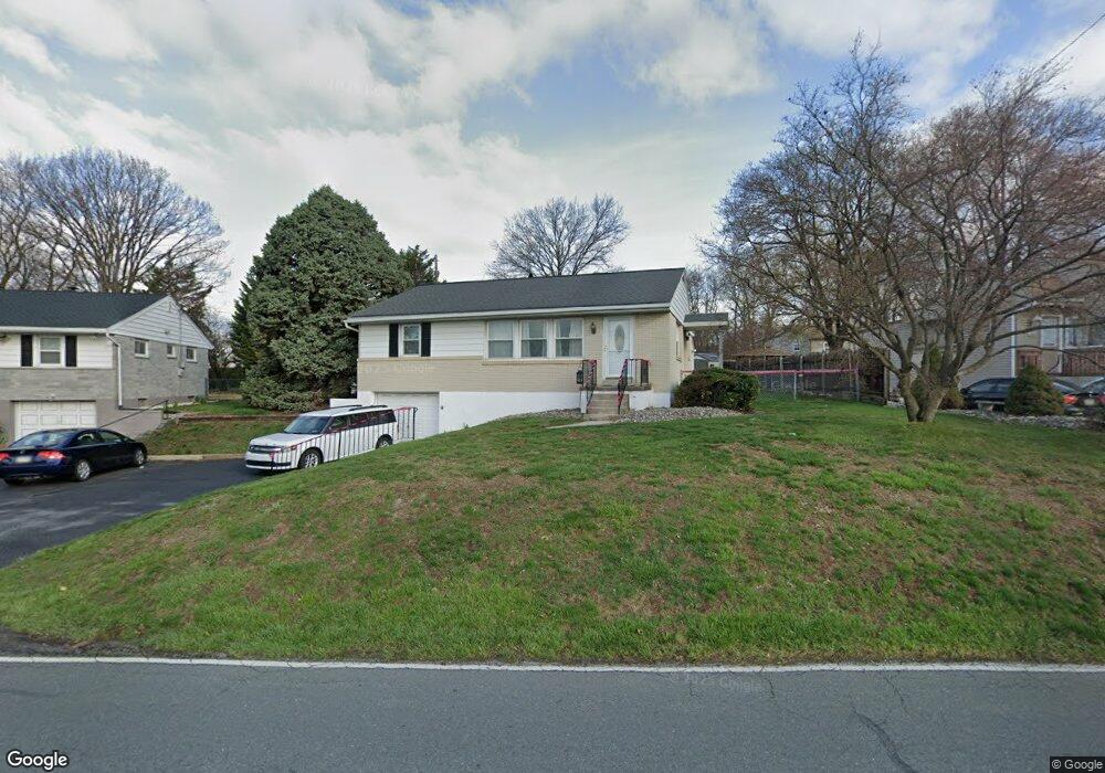 107 W Huller Ln, Reading, PA 19605 - photo 1