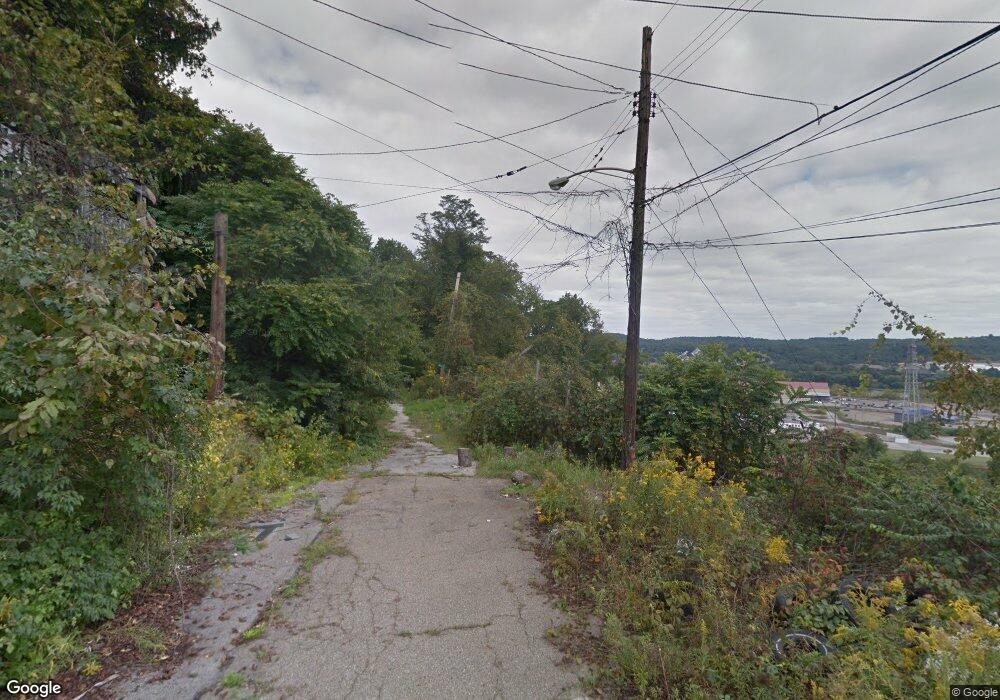 117 Albert St, Aliquippa, PA 15001 - photo 1