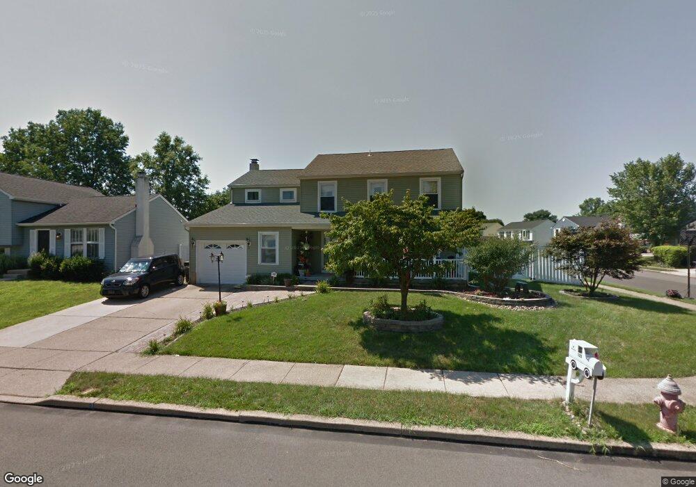 120 Penns Grant Dr, Morrisville, PA 19067 - photo 1