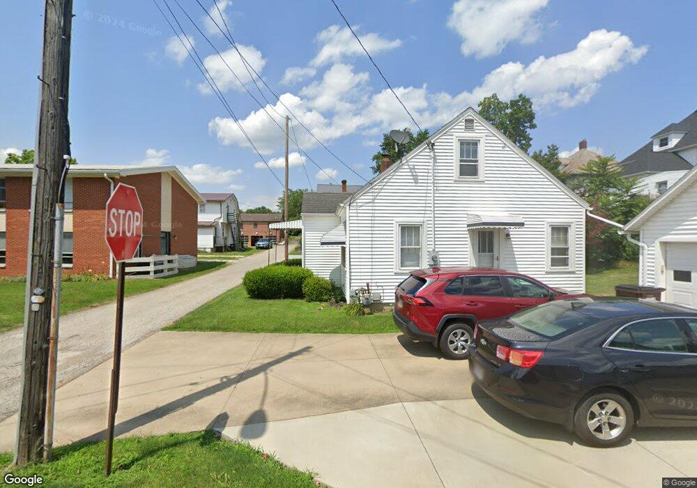 126 N Pleasant Dr, Loudonville, OH 44842 - photo 1