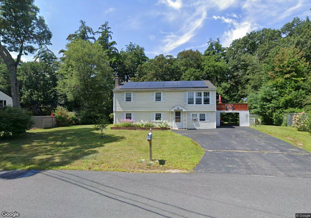 31 Royal Cir, Salem, NH 03079 - photo 1